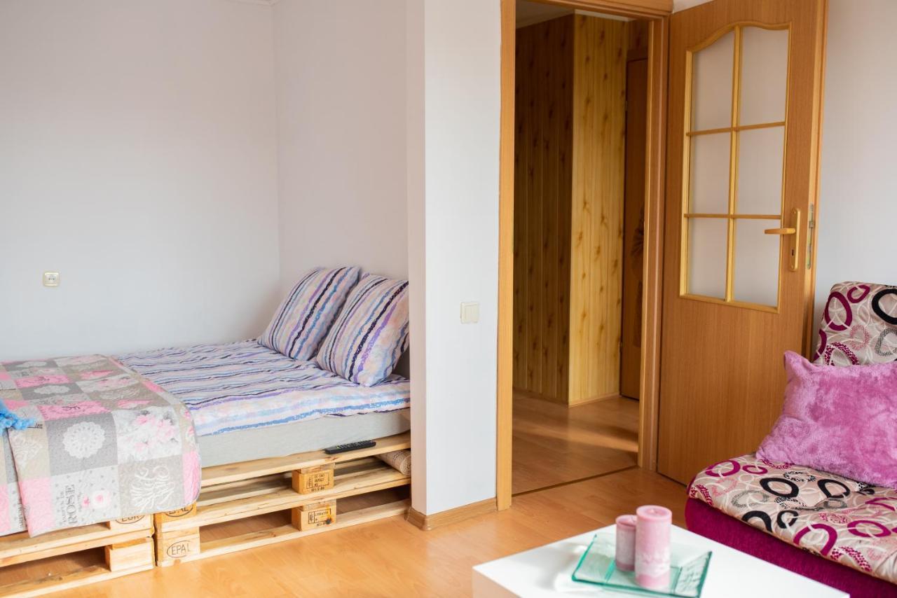 Centro Apartamentai Naujoji Akmene ภายนอก รูปภาพ